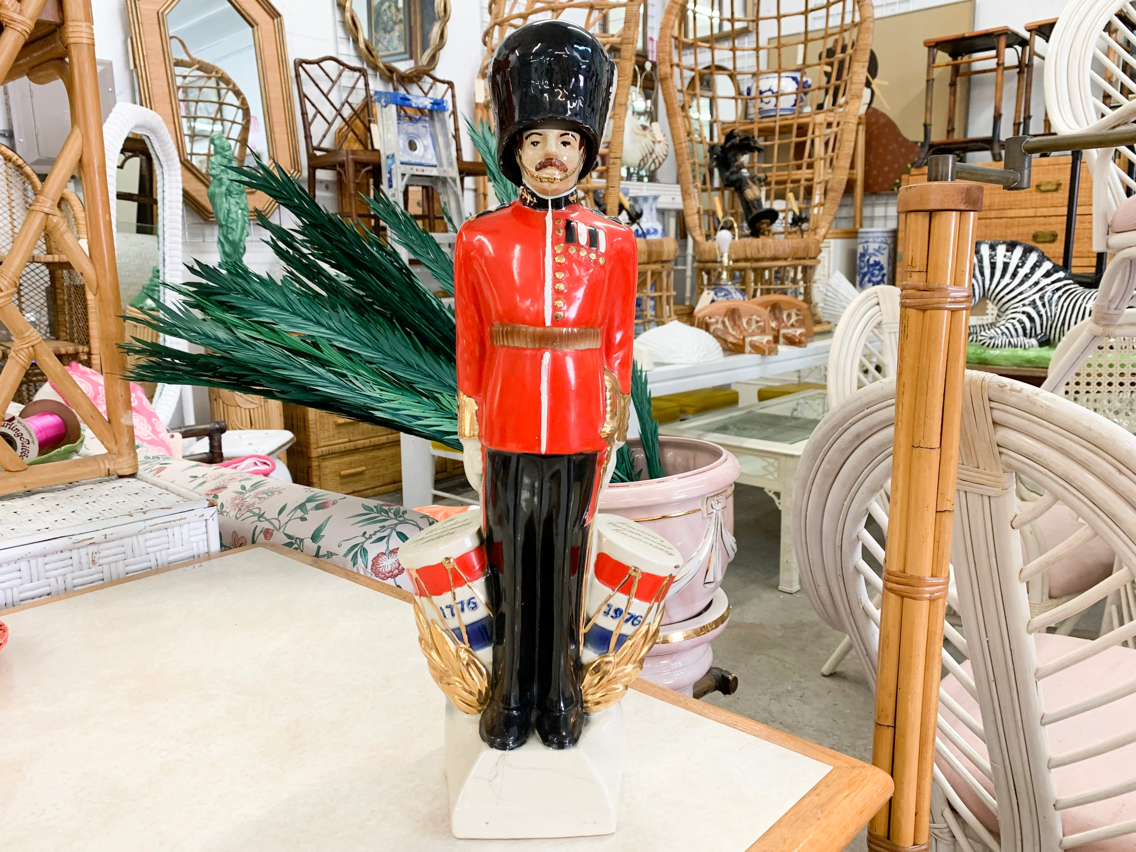 Windsor Guardsman Bicentennial Decanter - Image 5