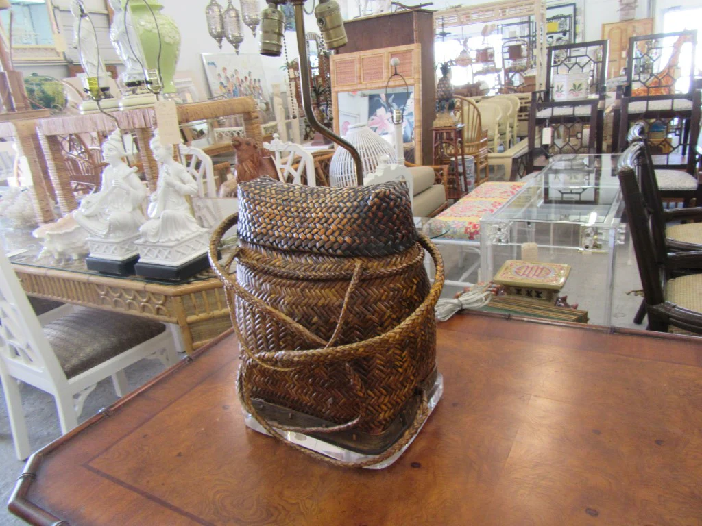 Woven Island Style Back Pack Lamp - Image 3